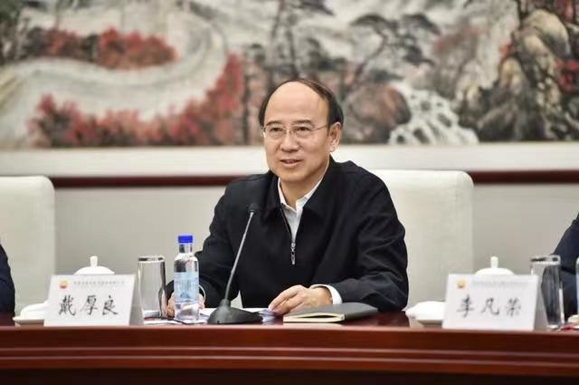 中國(guó)石油集團(tuán)召開(kāi)關(guān)鍵核心技術(shù)攻關(guān)專(zhuān)題會(huì)議